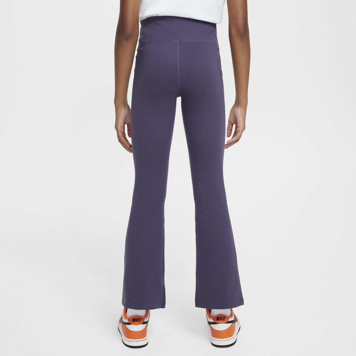 Клинове Nike High Waisted Flared Leggings Лилаво | FZ5585-573, 1
