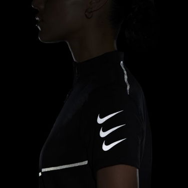 Тениска Nike Dri-FIT ADV Run Division Черно | dm7747-010, 1
