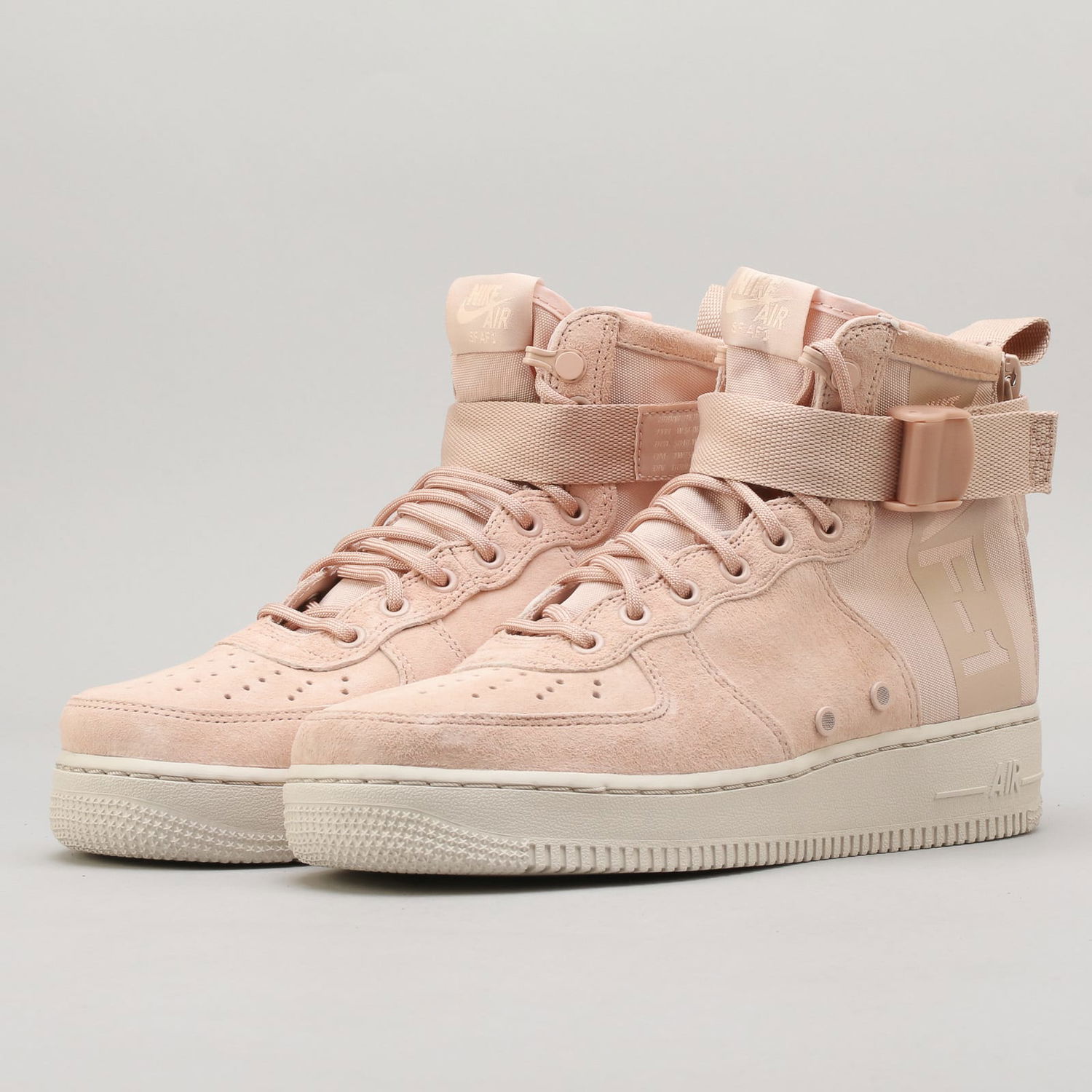 Кецове и обувки Nike SF Air Force 1 Mid ''Particle Beige'' W Бежово | AA3966-201, 1