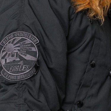 Яке Alpha Industries Explorer Jacket Black Черно | 193128 black, 2