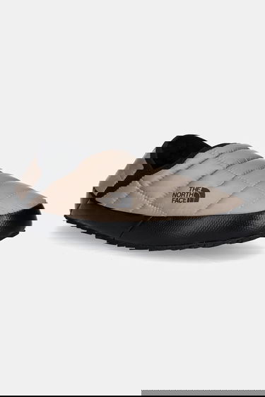 Кецове и обувки The North Face The North Face Thermoball Traction Mule V Slippers Бежово | NF0A3UZNDHO1, 0