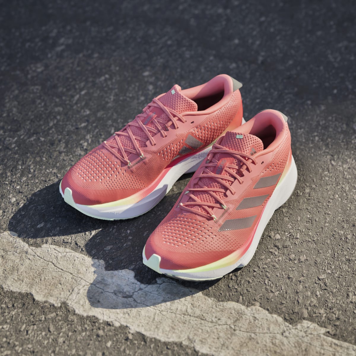 Кецове и обувки adidas Originals adidas ADIZERO SL Ekiden Червено | ig8200, 1