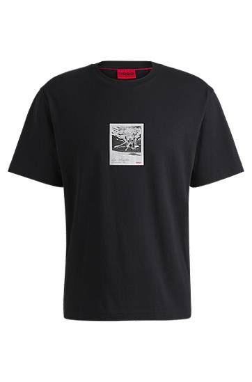 T-Shirt with Dog Graphic