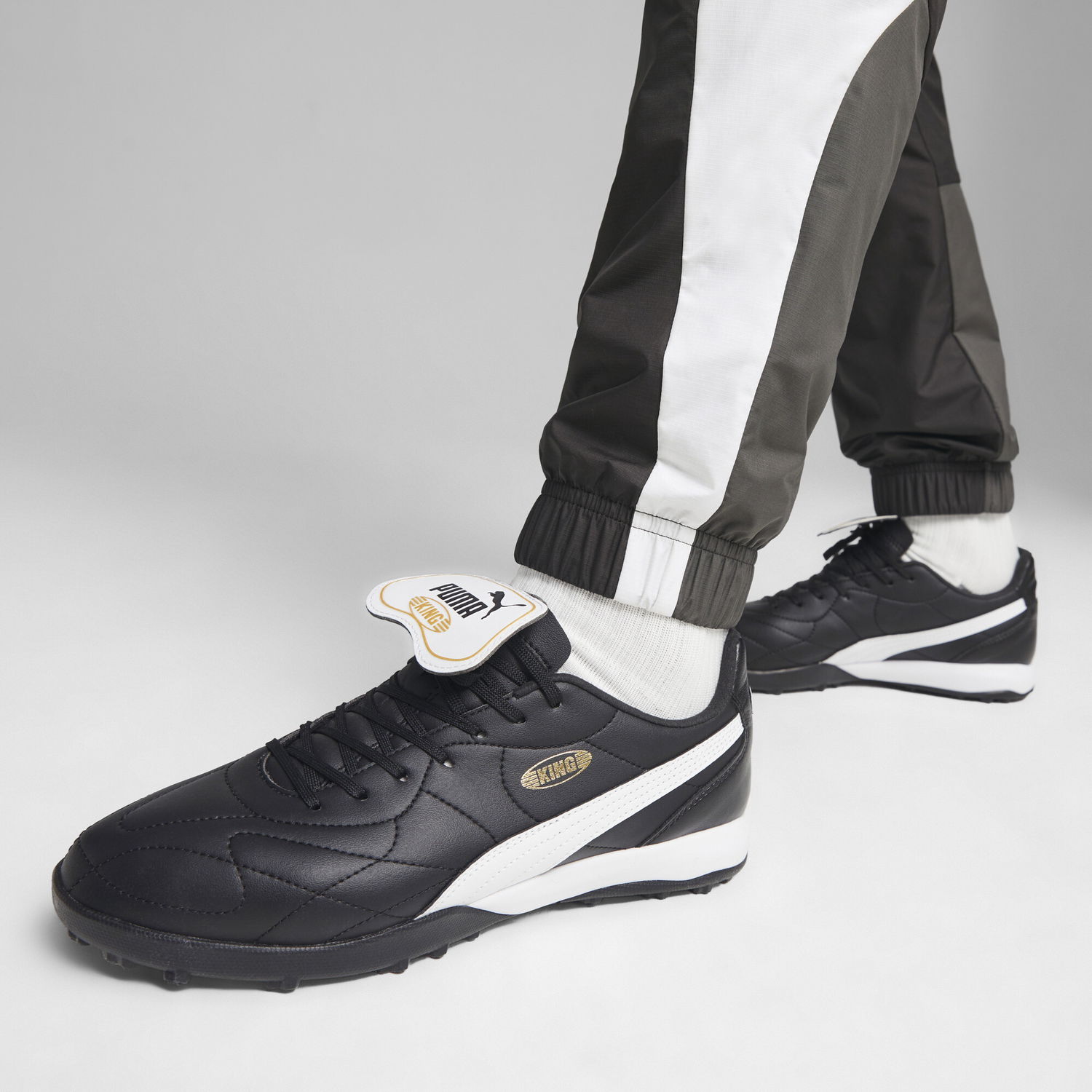 Кецове и обувки Puma KING TOP TT Черно | 107417_01, 1