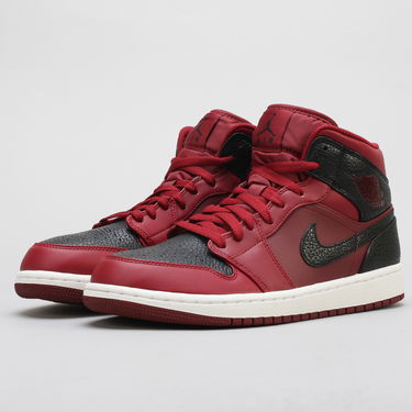 Кецове и обувки Jordan Air Jordan 1 Mid "Reverse Banned" Червено | 554724-601, 1