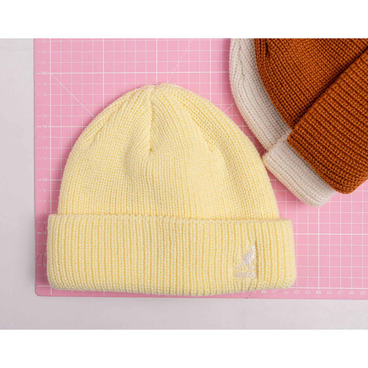 Шапка Kangol Kangol Cardinal 2 Way Beanie Бяло | K3454-NT159, 1