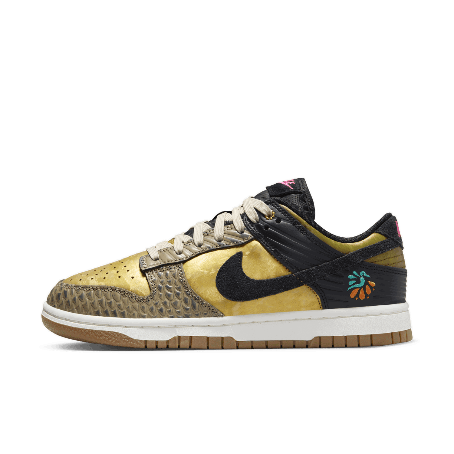 Кецове и обувки Nike Dunk Low "Dia De Los Muertos" W Многоцветен | FQ8148-010, 1