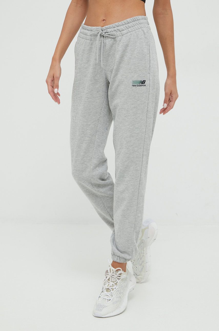 Спортни панталони New Balance sweatpatns Сиво | WP23811AG, 0
