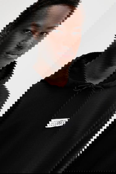 Суитчър Maison Margiela Smooth Hooded Sweatshirt MM6 Maison Margiela x MM6 Wardro Черно | SH0GU0033.M25025.900, 3