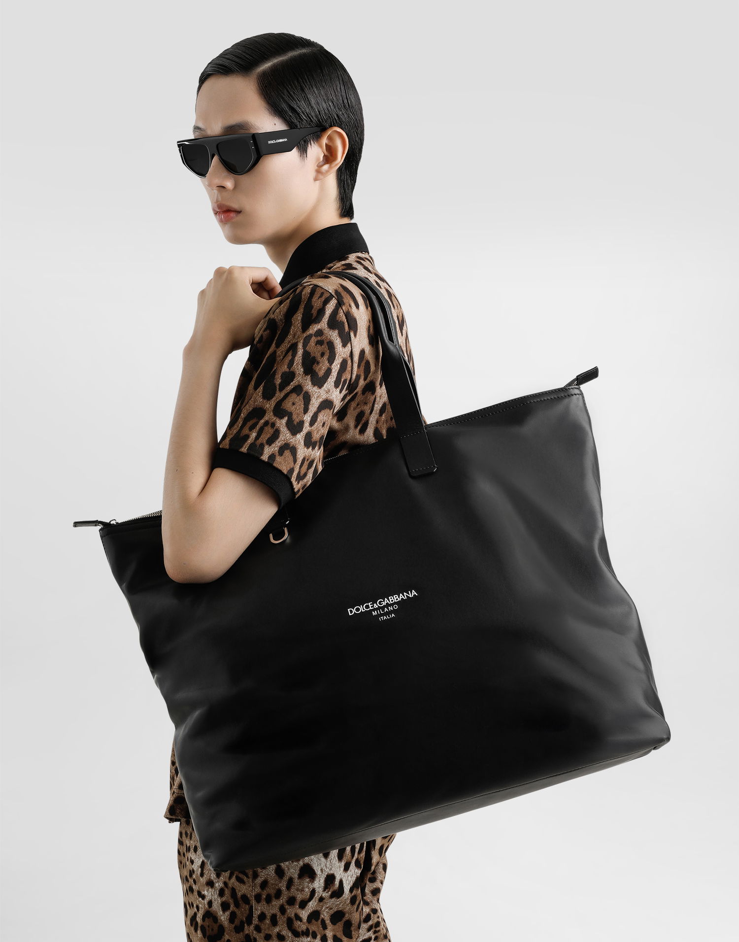 Голяма пазарска чанта Dolce & Gabbana Dolce & Gabbana Large Calfskin Shopper Черно | BM2374A6E4880999, 1