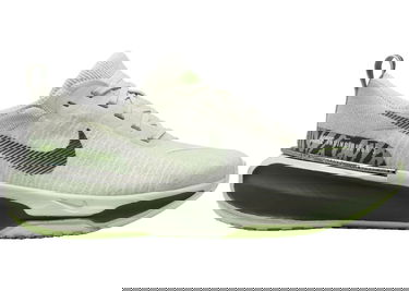 Кецове и обувки Nike ZoomX Invincible Run 3 Cargo Khaki W Зелено | FQ5027-001, 0