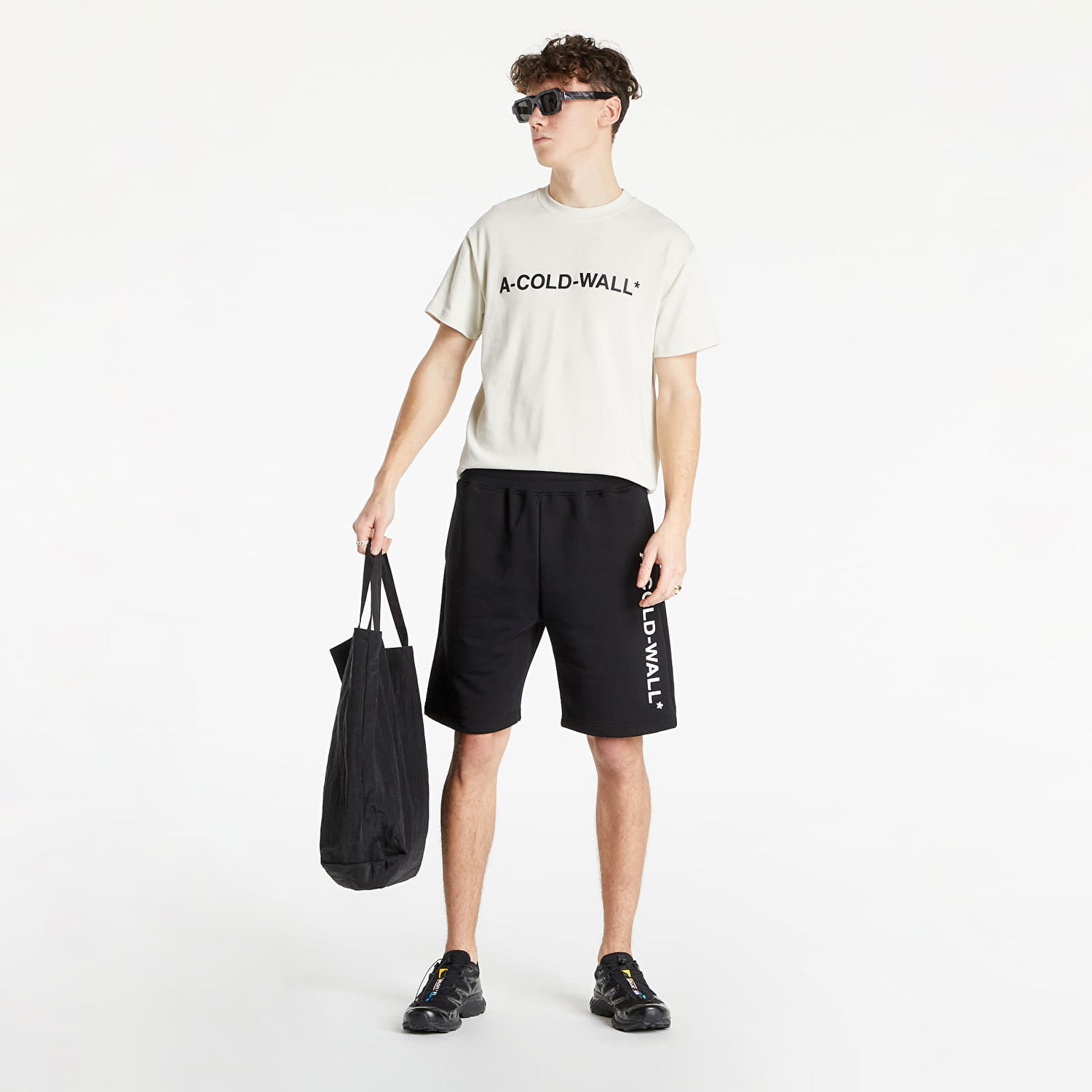 Къси панталони A-COLD-WALL* Knitted Essential Logo Sweat Short Черно | ACWMB118 Black, 0
