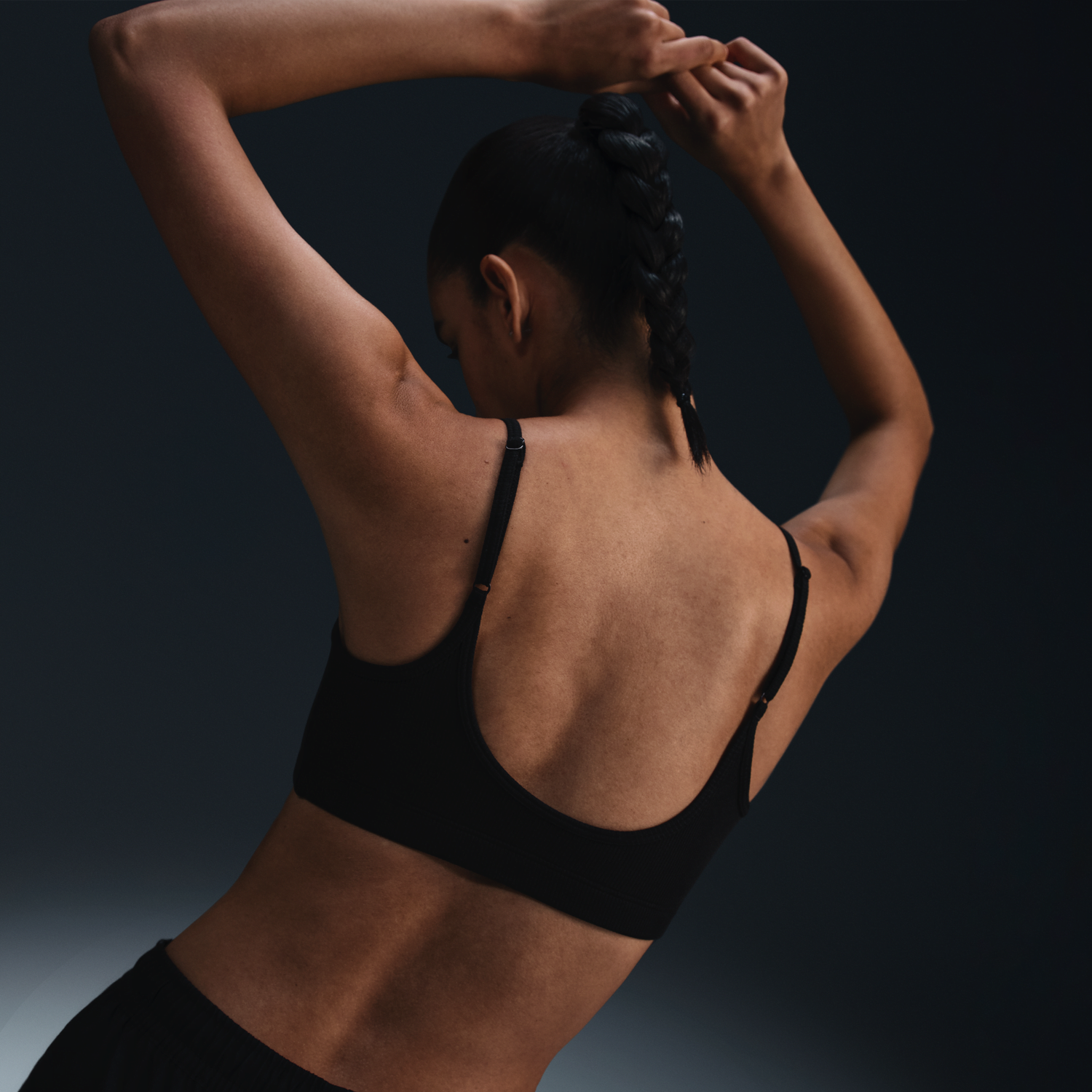 Сутиен Nike Sportswear Classic Bra Черно | FV6486-010, 1