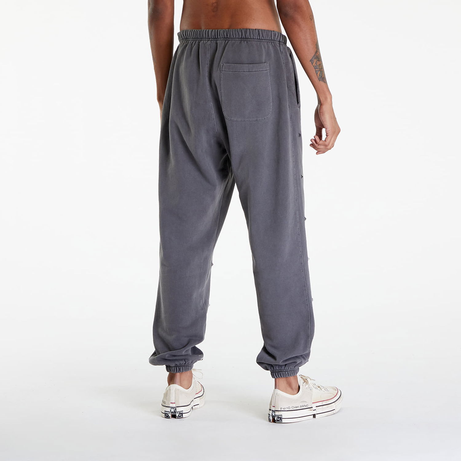 Спортни панталони Patta Studded Washed Jogging Pants Сиво | POC-SS24-2010-338-0244-055, 1