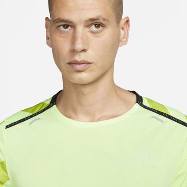 Тениска Nike Dri-FIT Run Division Rise 365 Зелено | dq4757-358, 2