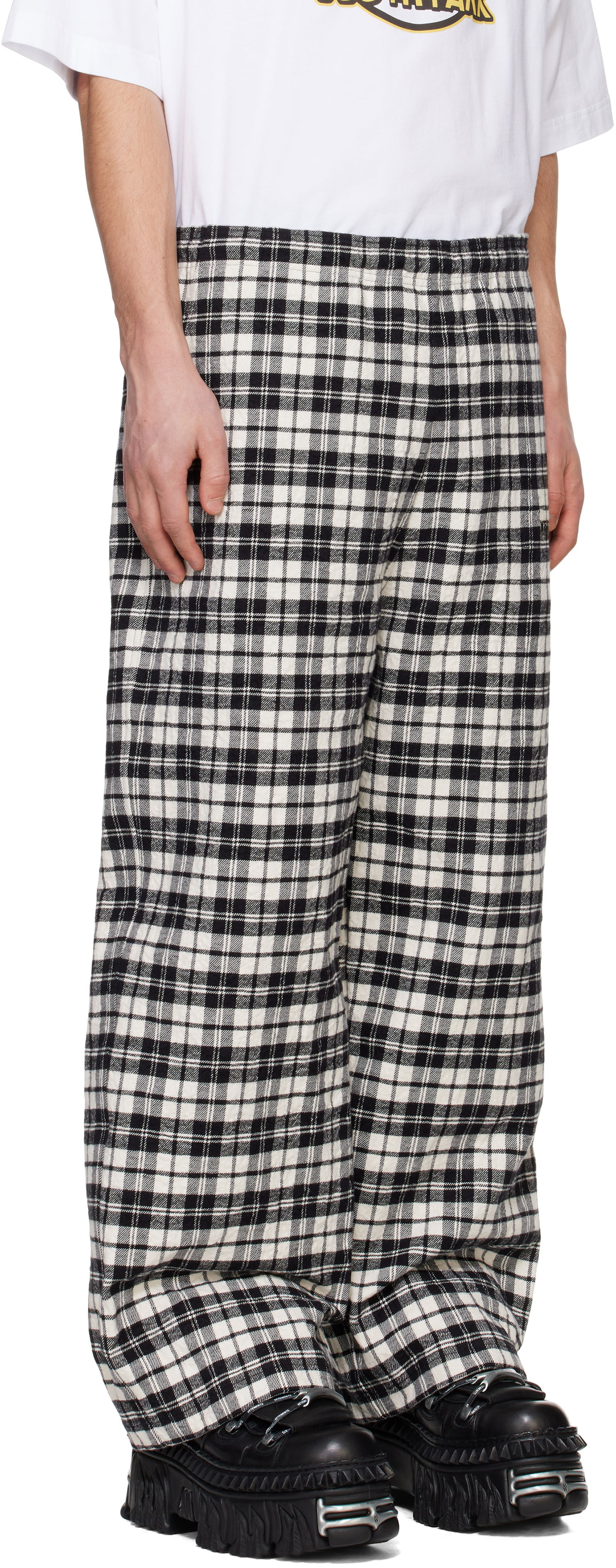 Панталони VETEMENTS Vetements Metalized Wrinkled Pyjama Trousers Многоцветен | UA66PA120B, 1