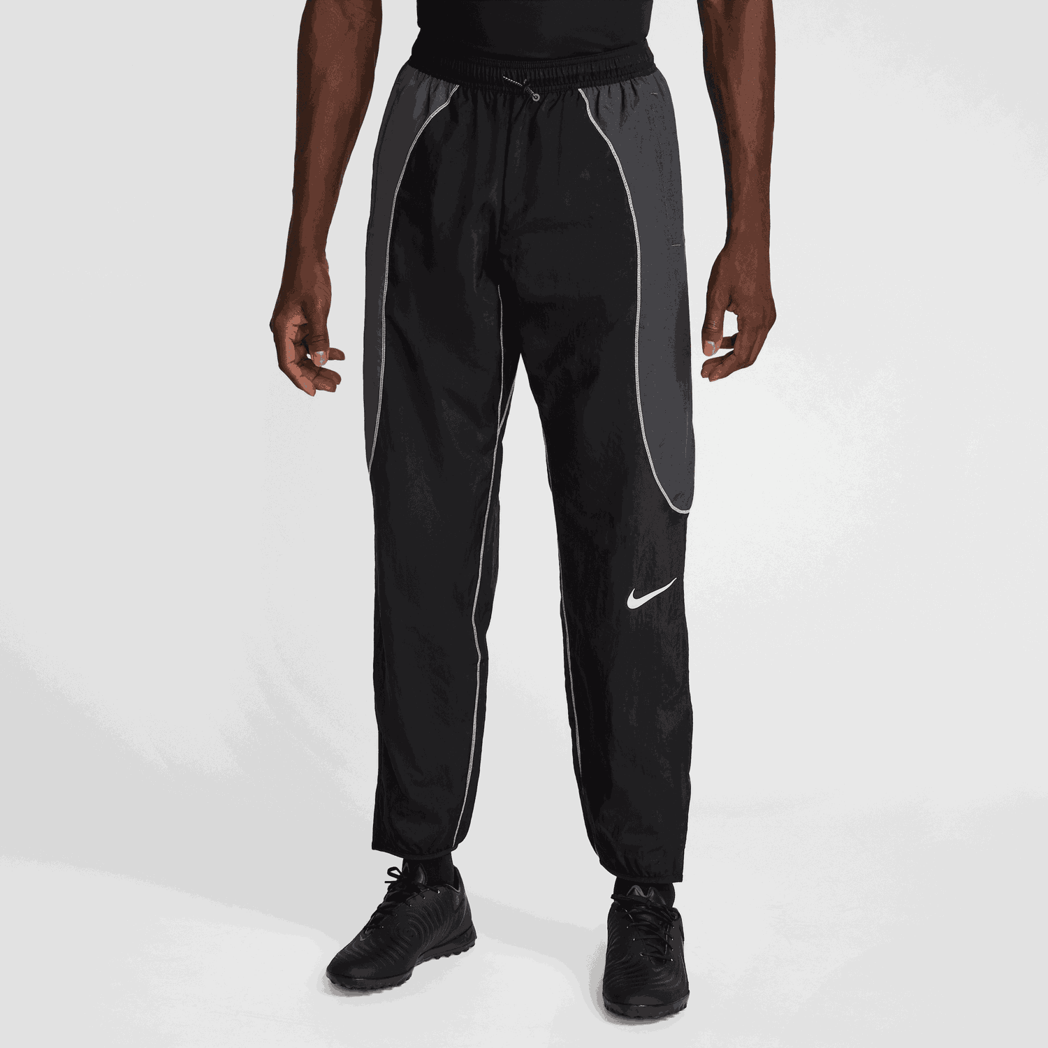 Спортни панталони Nike Strike+ Water-Repellent Football Pants Черно | HJ3804-010, 1