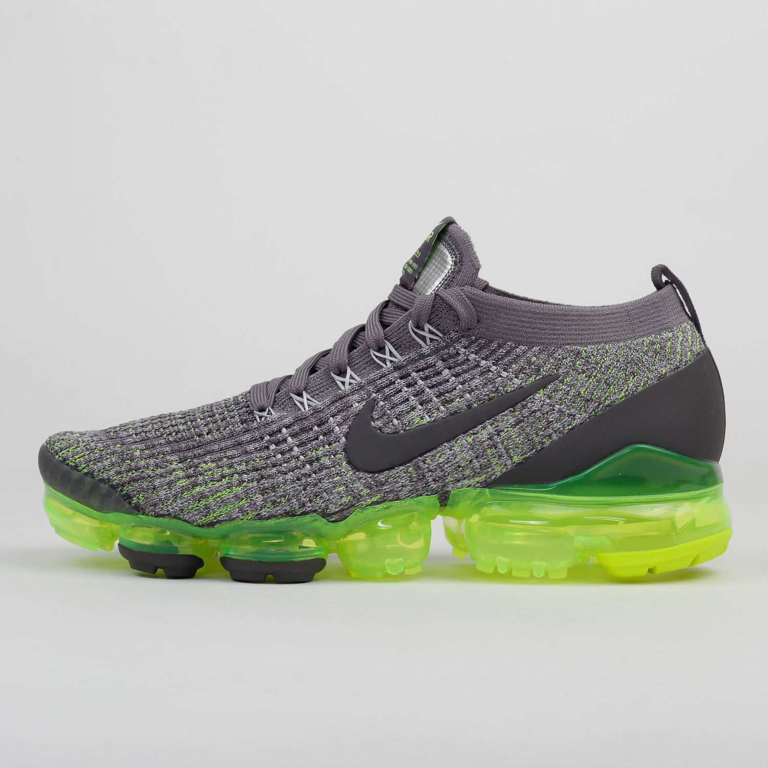 Кецове и обувки Nike Air Vapormax Flyknit 3 Сиво | AJ6900-009, 1