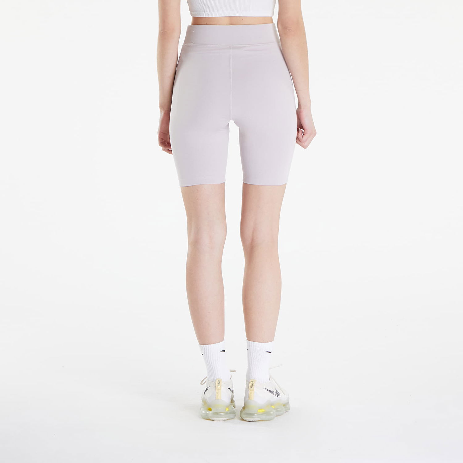 Къси панталони Nike Sportswear Classics High-Waisted 8" Biker Shorts Pale Pink Розово | DV7797-019, 1