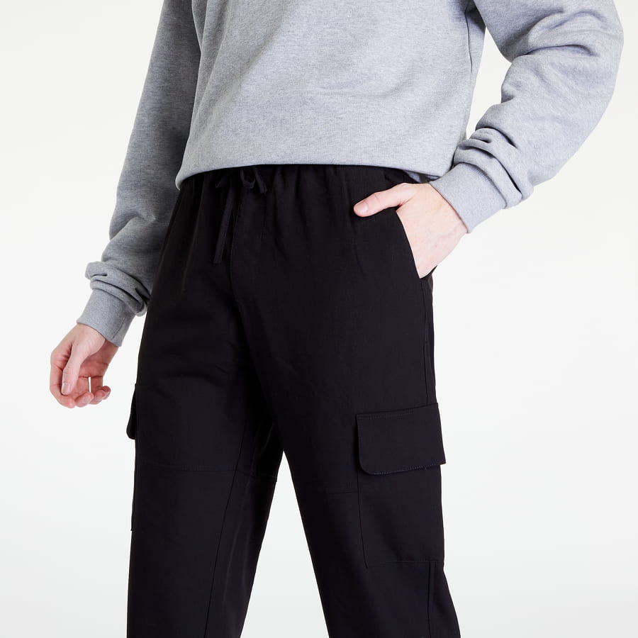 Спортни панталони Urban Classics Comfort Military Pants Черно | TB5583, 1