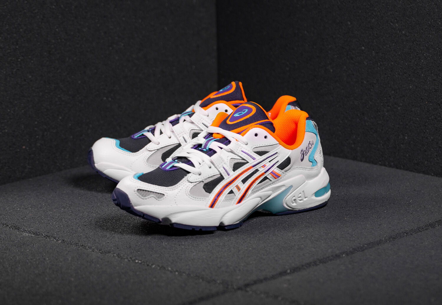 Кецове и обувки Asics Gel Kayano ''Remastered'' OG Бяло | 1021A163 400, 1