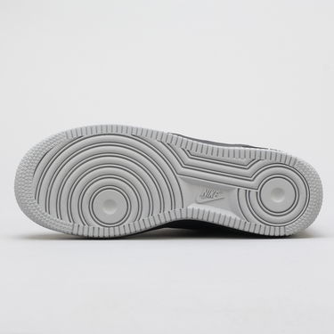 Кецове и обувки Nike Air Force 1 LV8 GS Черно | 820438-016, 4