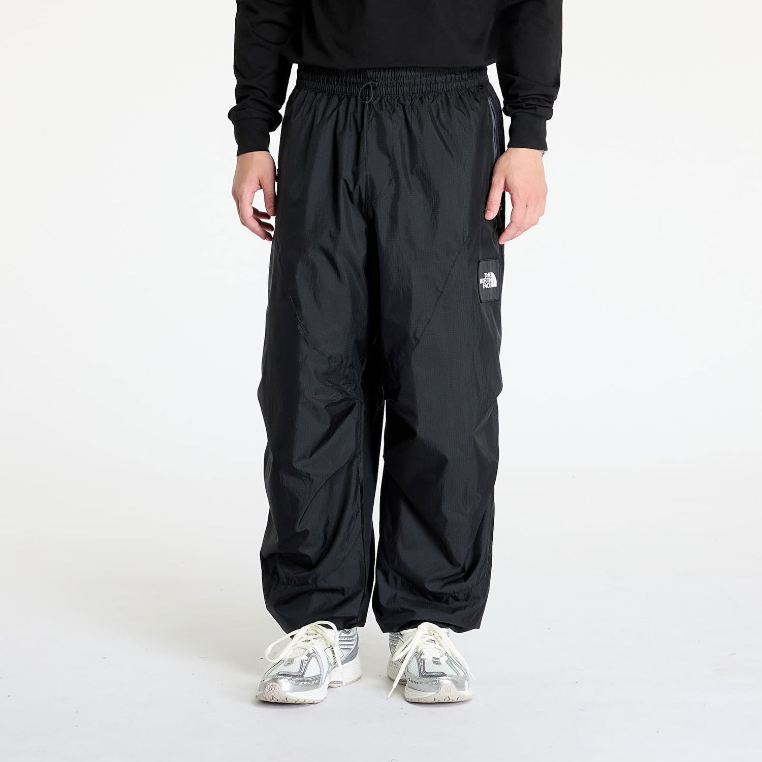 Панталони The North Face Yinka Ilori Windshell Pant Tnf Black Черно | NF0A89GPJK31, 0
