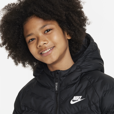 Пухо яке Nike Nike Sportswear Hooded Synthetic-Fill Jacket Черно | FN7730-010, 2