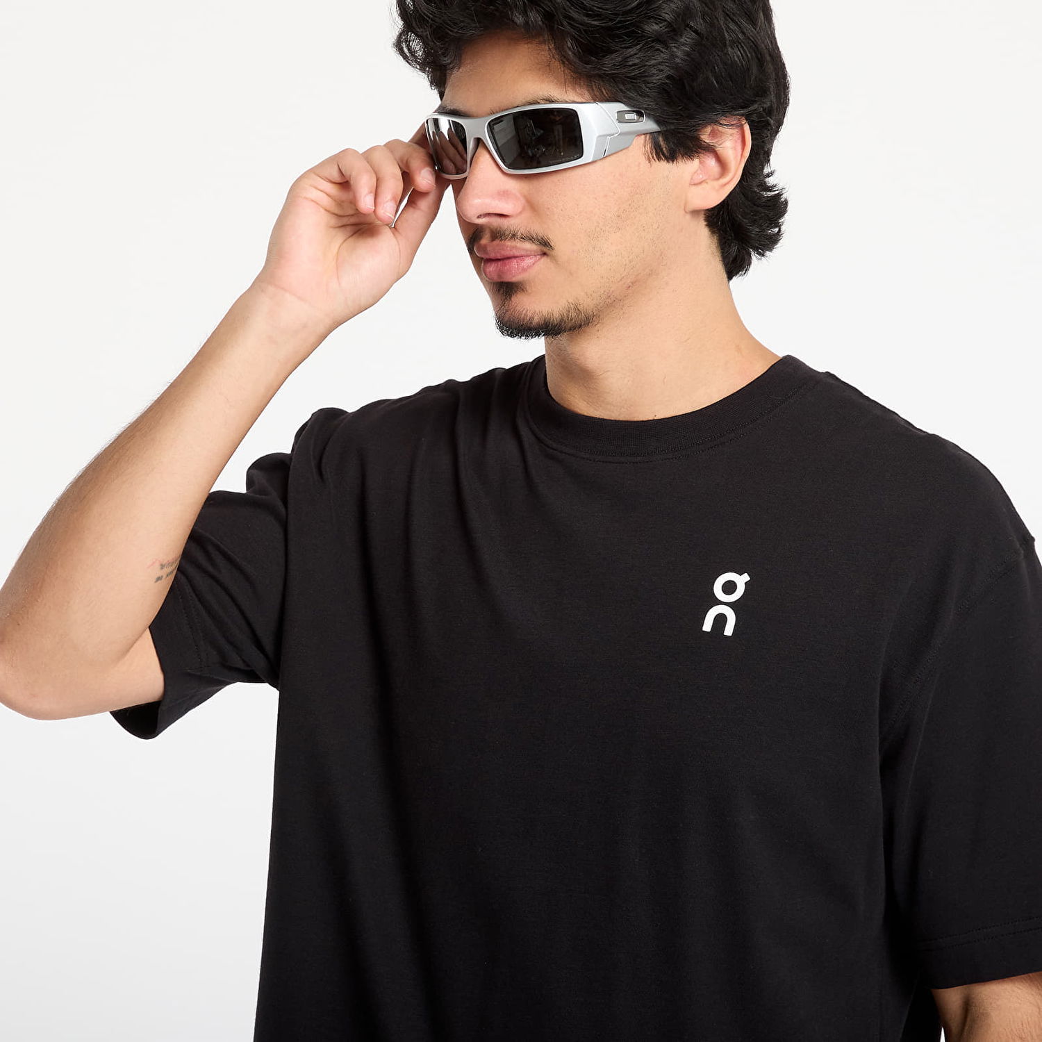 Тениска On Running T-Shirt Club-T Graphic Черно | 1MF30550192 M, 1