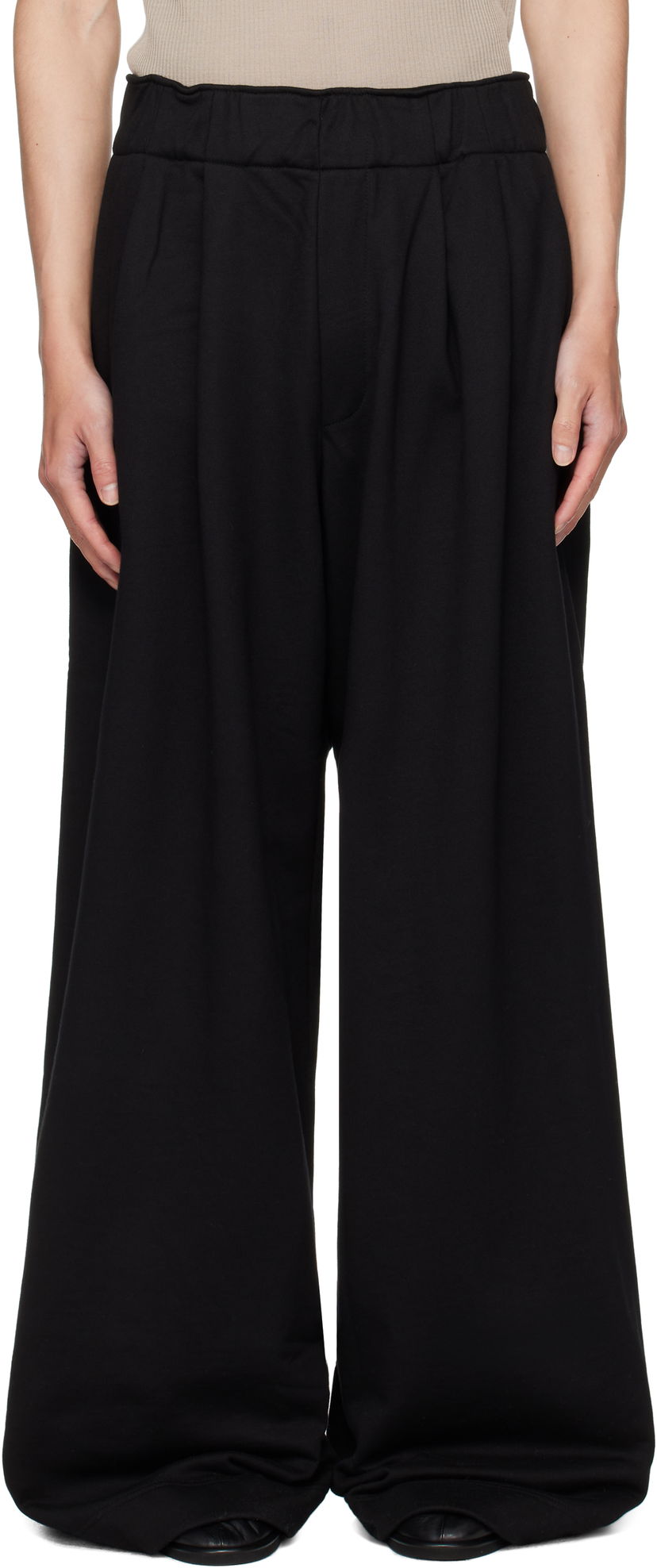 Спортни панталони Dries Van Noten Dries Van Noten Pleated Sweatpants Черно | 252-021143-2611
