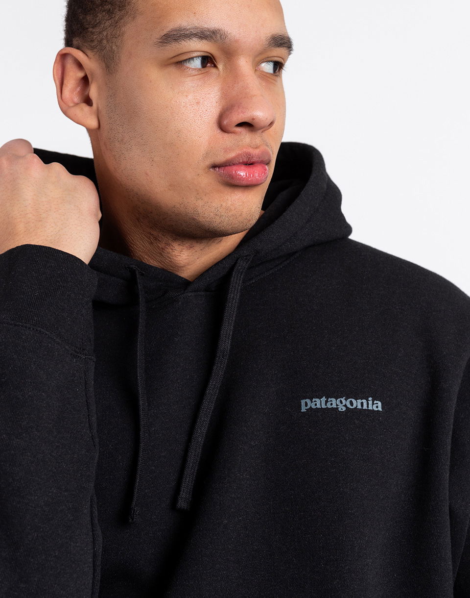 Суитчър Patagonia Fitz Roy Icon Uprisal Hoody Черно | 39666, 1