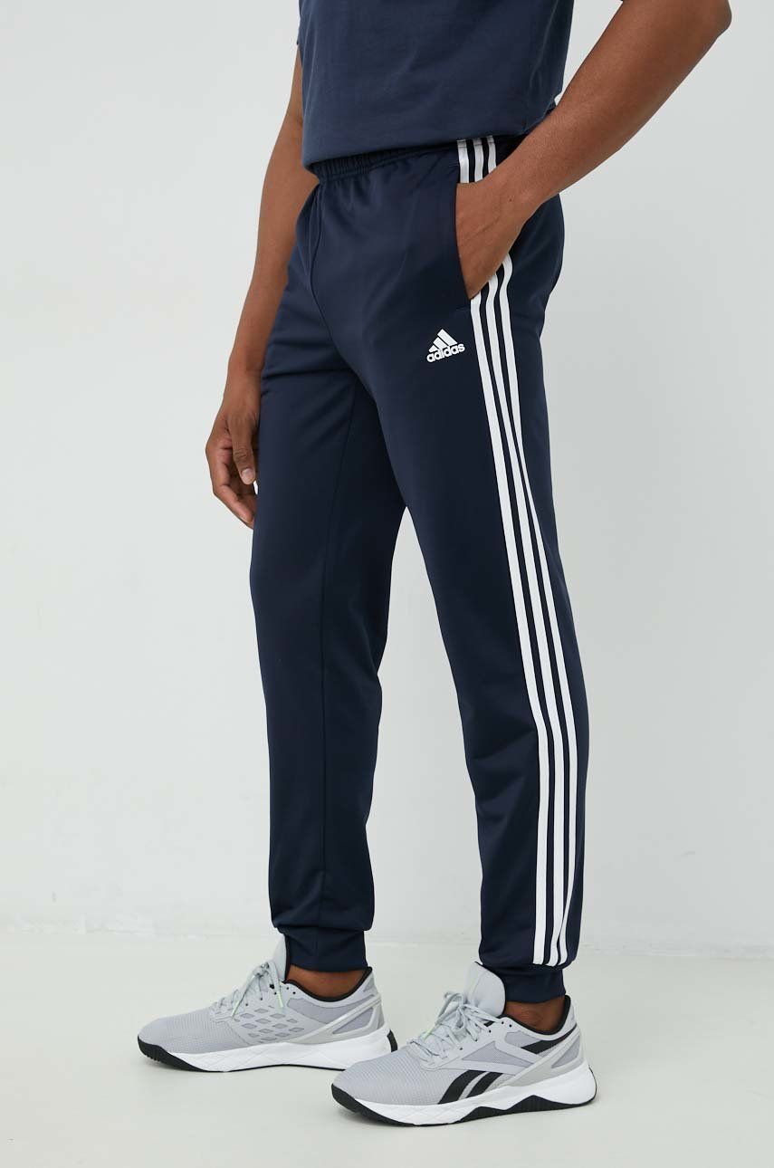 Спортни панталони adidas Originals Essentials Warm-Up Tapered 3-Stripes Track Pants Тъмно синьо | H46106, 0