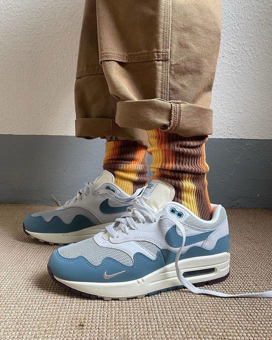 Kicks Crew