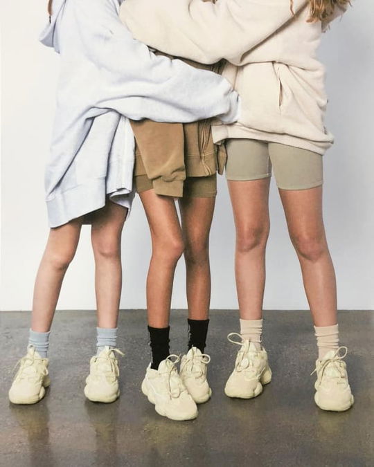 SneakerStore